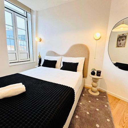 Lisbon Pink House II Beautiful 2 Bedroom Flat In City Center Exterior photo