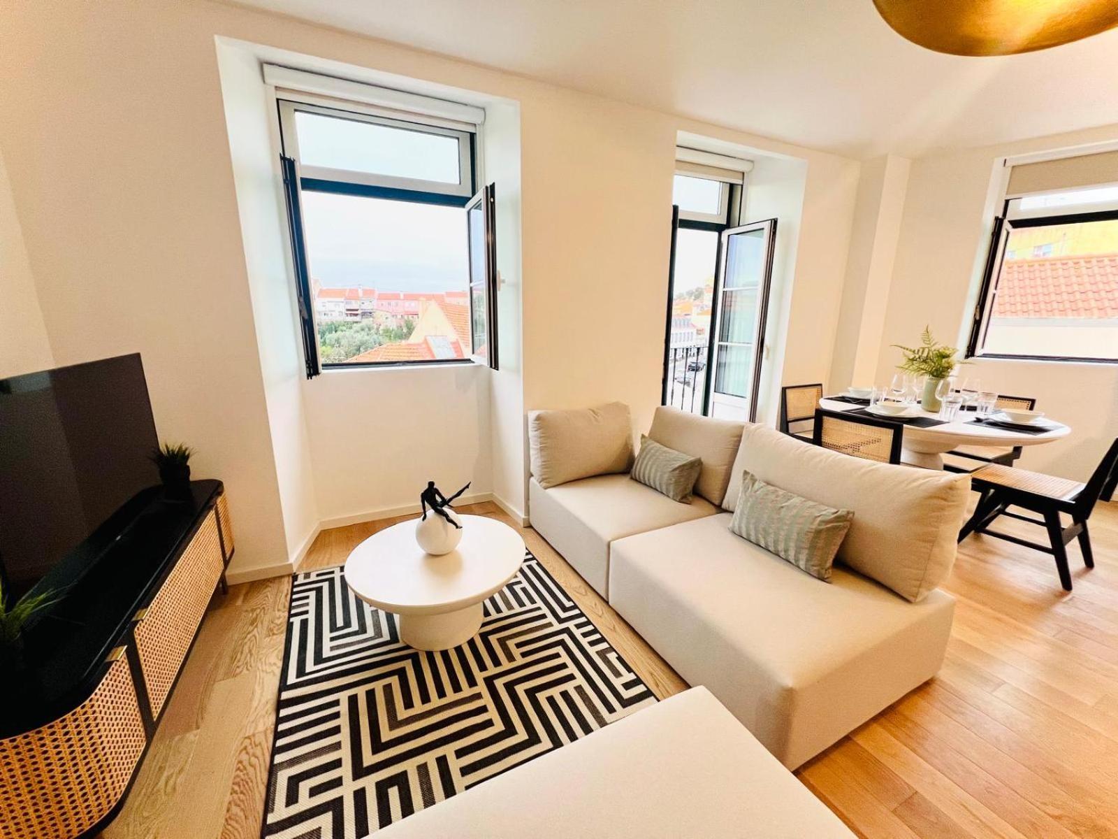 Lisbon Pink House II Beautiful 2 Bedroom Flat In City Center Exterior photo