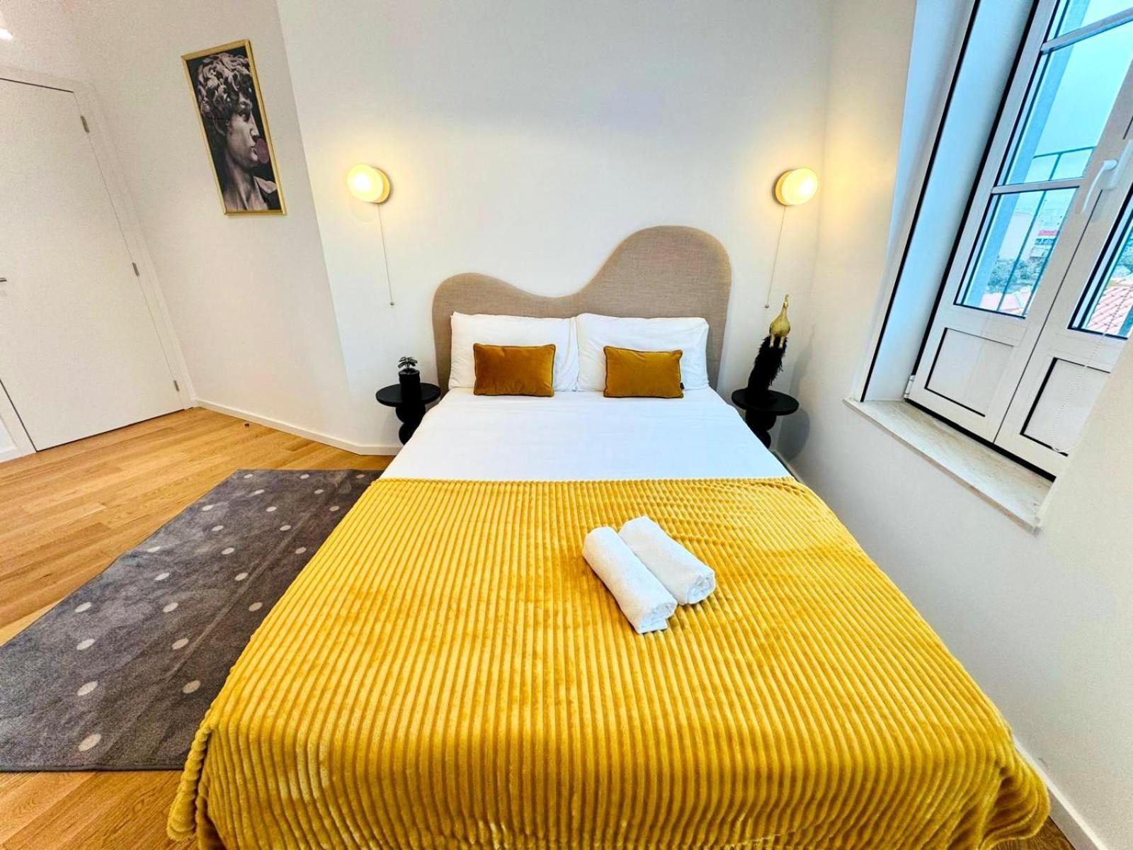 Lisbon Pink House II Beautiful 2 Bedroom Flat In City Center Exterior photo